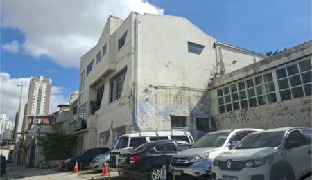 Prédio à venda em Imirim, São Paulo, SP