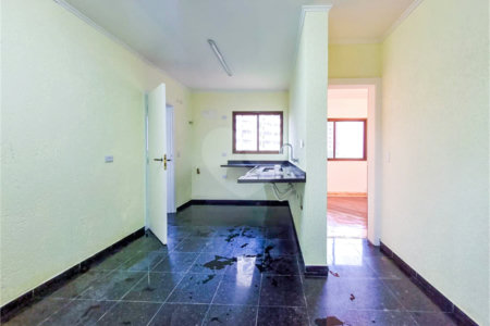 Apartamento à venda com 4 suítes em Vila Suzana, São Paulo, SP