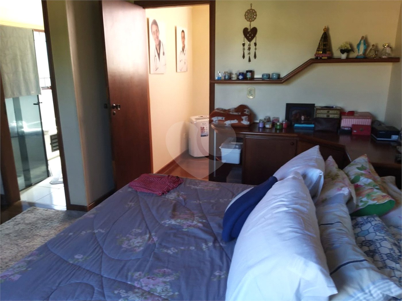 Casa à venda com 3 quartos, sendo 1 suíte, em Vila Gardênia, Atibaia, SP