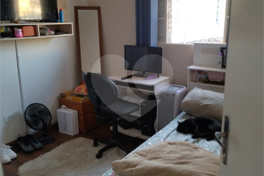 Sobrado à venda com 3 quartos em Artur Alvim, São Paulo, SP