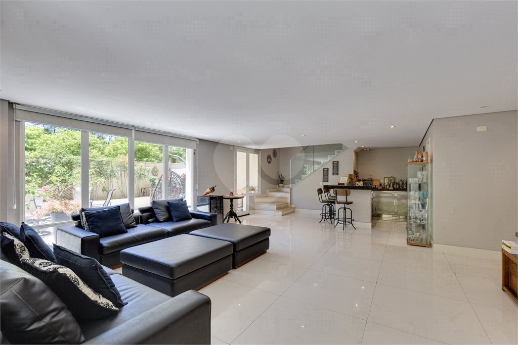 Duplex à venda ou para alugar com 4 suítes em Alto da Boa Vista, São Paulo, SP