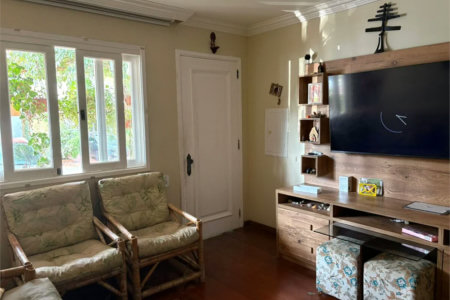 Casa à venda com 3 quartos, sendo 1 suíte, no condomínio Villagio Vicino, São Paulo - SP