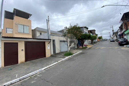 Casa à venda com 2 suítes em Cidade Kemel, São Paulo, SP