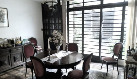 Sobrado à venda com 4 quartos, sendo 1 suíte,  em Vila Cordeiro, São Paulo, SP