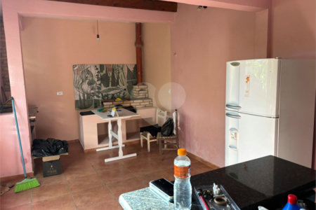 Sobrado à venda com 3 quartos, sendo 2 suítes, em Vila Correa, Ferraz de Vasconcelos, SP