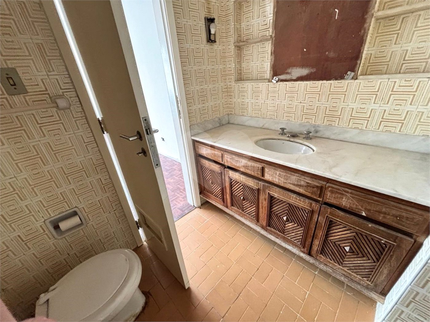 Apartamento à venda com 3 quartos, sendo 1 suíte,  em Maracanã, Rio de Janeiro, RJ