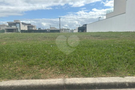 Terreno à venda em Ogiva, Cabo Frio, RJ