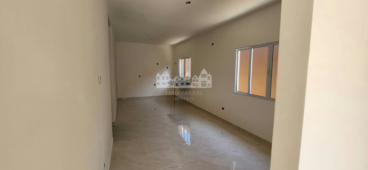 Casa à venda ou para alugar com 2 suítes no condomínio Serra Verde, Atibaia - SP