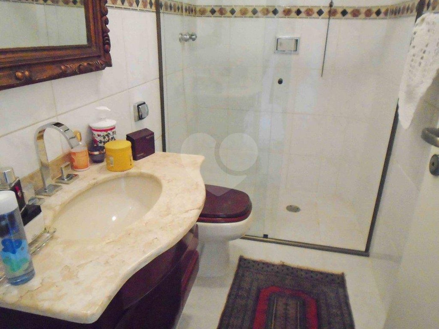 Casa à venda com 5 quartos, sendo 2 suítes, em Jardim Prudência, São Paulo, SP
