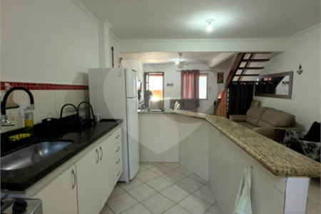 Casa em condomínio à venda com 2 suítes em Palmeiras, Cabo Frio, RJ
