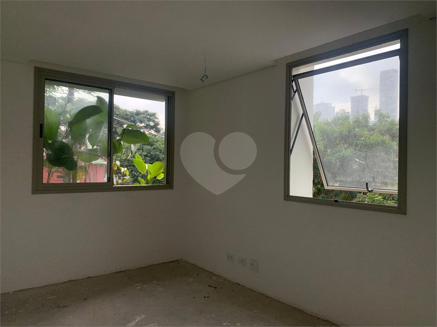 Apartamento à venda com 2 suítes em Vila Madalena, São Paulo, SP