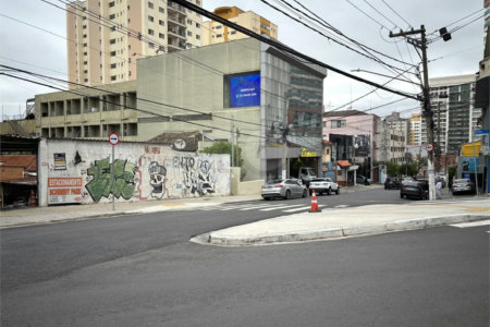 Terreno à venda em Santa Teresinha, São Paulo, SP