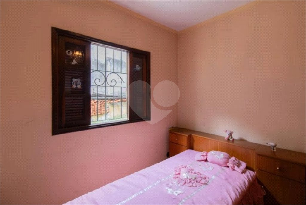 Casa à venda com 3 quartos, sendo 2 suítes,  em Jardim Santa Mena, Guarulhos, SP