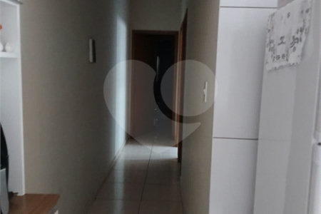 Casa à venda com 2 quartos em Jardim Klayton, Birigüi, SP