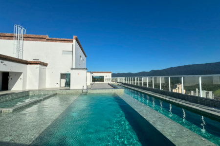 Apartamento à venda com 1 suíte em Caiçara, Praia Grande, SP