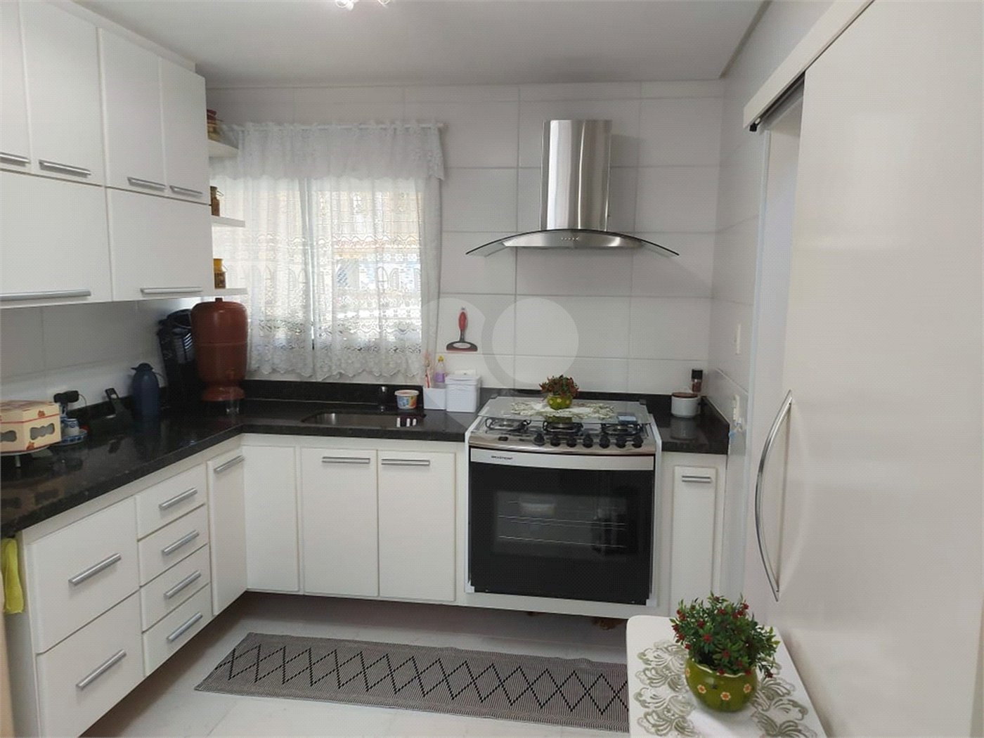 Casa à venda com 3 suítes em Santa Terezinha, São Bernardo do Campo, SP