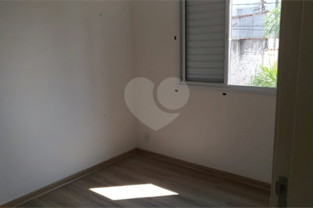 Apartamento à venda com 3 quartos, sendo 1 suíte,  em Vila Caraguatá, São Paulo, SP