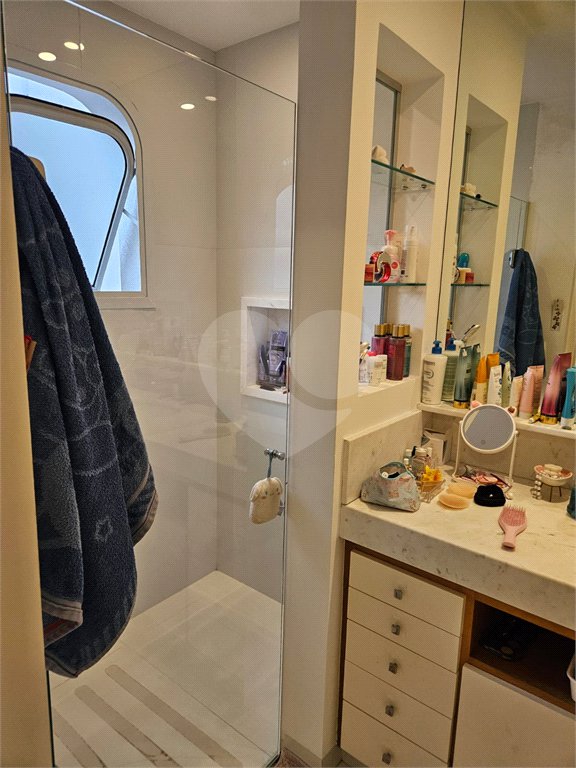 Apartamento à venda com 3 suítes em Indianópolis, São Paulo, SP