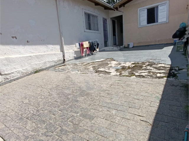 Casa Térrea à venda com 3 quartos em Horto, São Paulo, SP