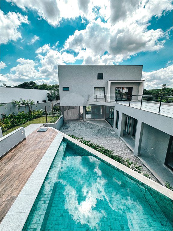 Casa à venda com 4 suítes no condomínio Fazenda Jequitibá, Sorocaba - SP