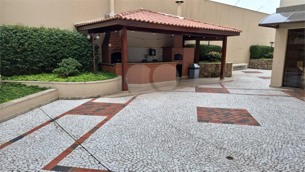 Apartamento à venda ou para alugar com 3 quartos, sendo 1 suíte, em Vila Regente Feijó, São Paulo, SP