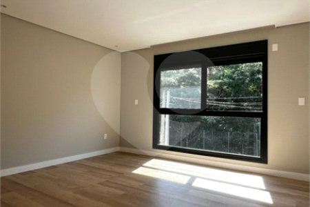 Casa à venda com 4 suítes no condomínio Bella Cittá Villagio I, Mogi das Cruzes - SP