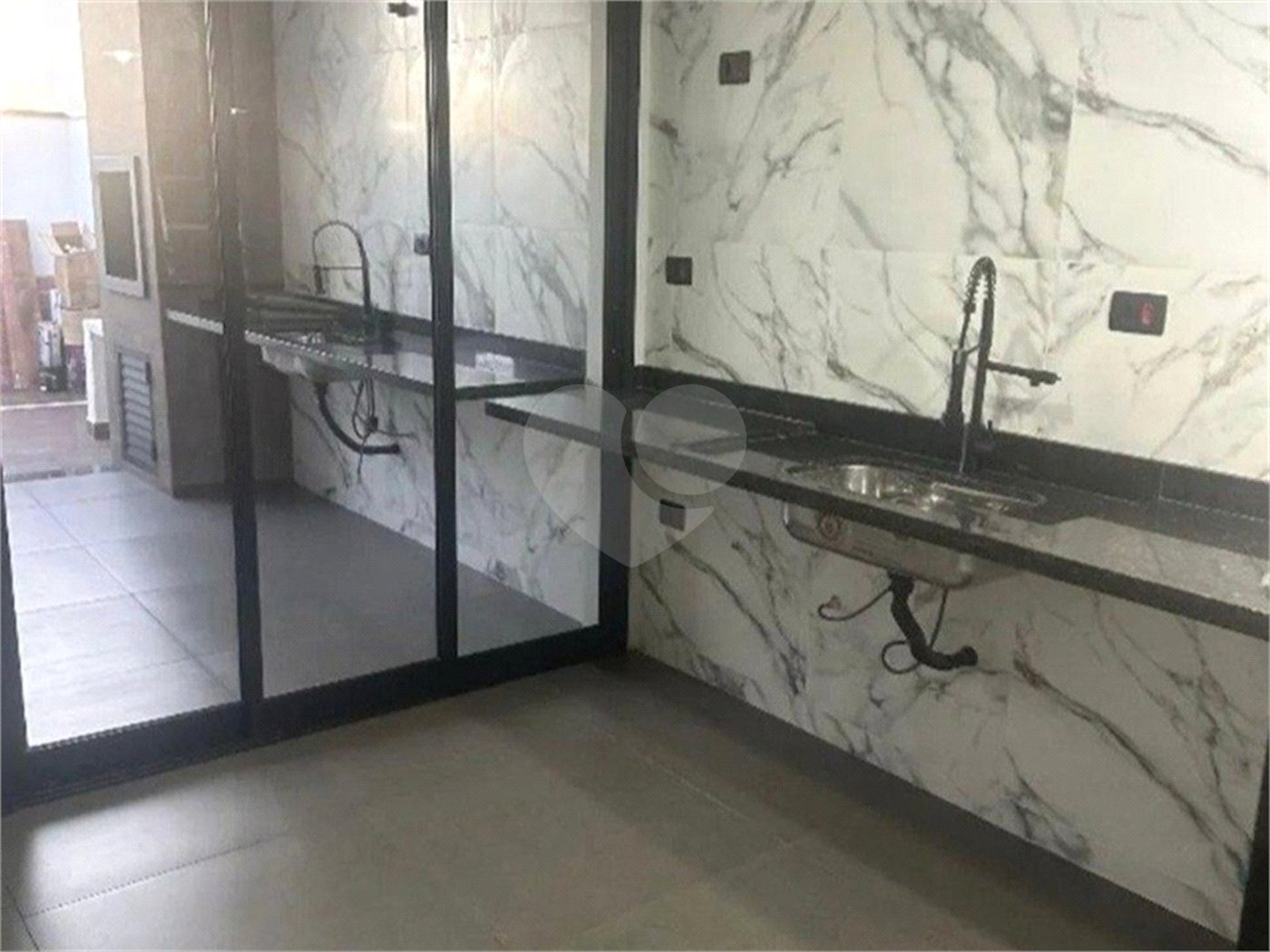 Casa à venda com 3 quartos, sendo 1 suíte, no condomínio Horto Florestal Villagio, Sorocaba - SP