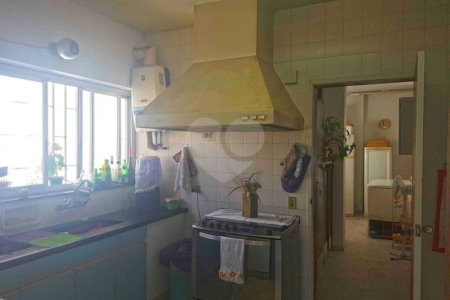 Casa à venda com 7 quartos, sendo 2 suítes, em Brooklin Paulista, São Paulo, SP