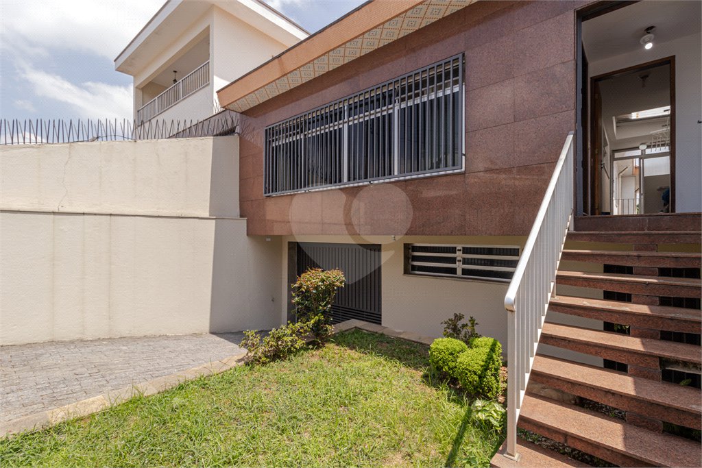 Casa Térrea à venda com 4 quartos, sendo 2 suítes, em Bosque da Saúde, São Paulo, SP