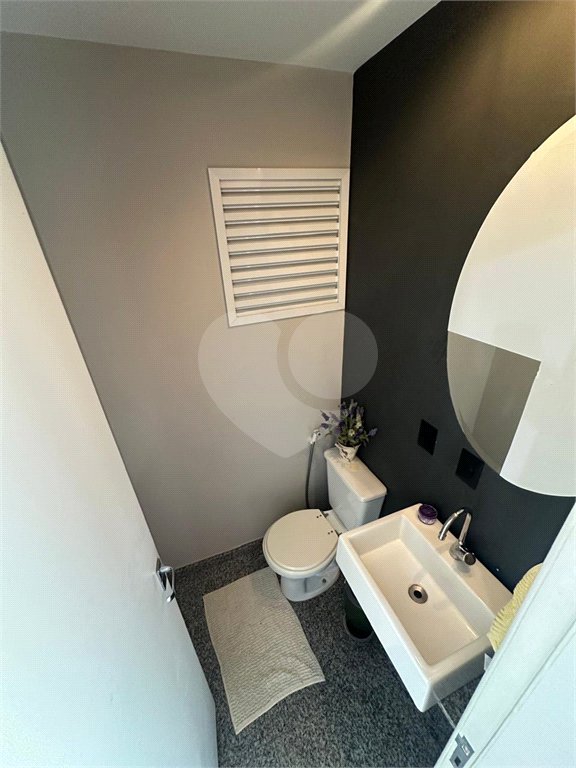 Casa à venda com 3 quartos, sendo 2 suítes, no condomínio Townhouse Village Morumbi, São Paulo - SP