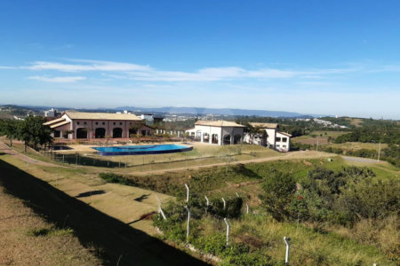 Terreno à venda no condomínio Residencial Campo de Toscana, Vinhedo - SP