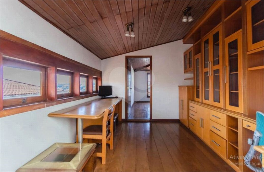 Casa para venda no Jardim da Gloria 4 dormitórios 2 suítes 4 vagas