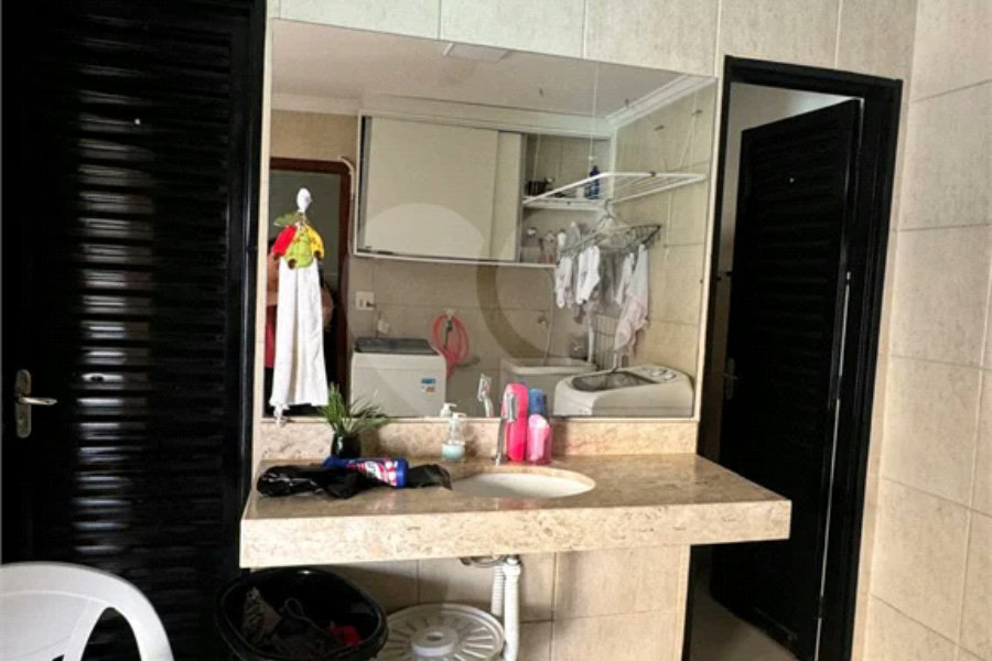 Belíssimo sobrado estilo edícula com 5 dormitórios, à venda na Nova Piracicaba em Piracicaba/ SP.