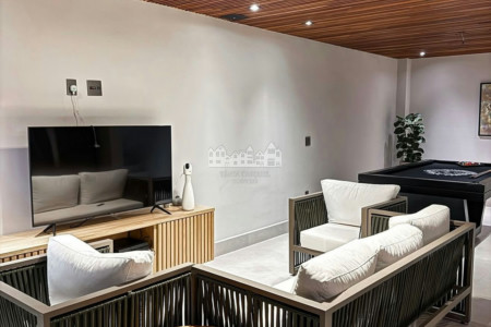 Casa à venda com 4 quartos, sendo 3 suítes, em Rio Abaixo, Atibaia, SP