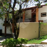 Casa à venda com 3 quartos, sendo 1 suíte, no condomínio Estância Marambaia, Vinhedo - SP