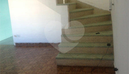 Sobrado à venda com 4 quartos em Limão, São Paulo, SP