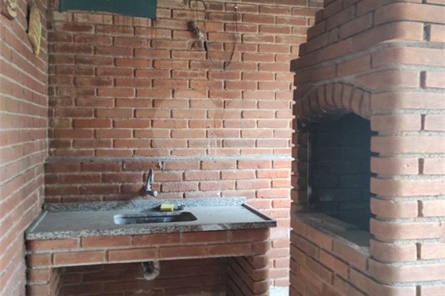 Casa à venda com 3 suítes em Matriz, Mauá, SP