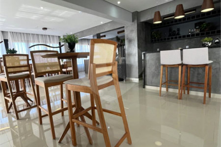 Apartamento à venda ou para alugar com 2 suítes em Atibaia Jardim, Atibaia, SP