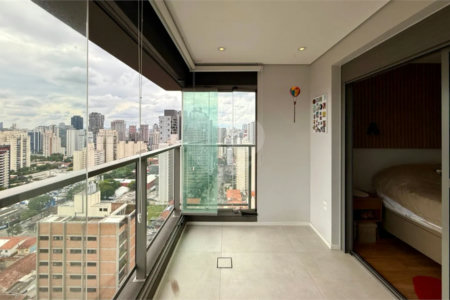Apartamento à venda com 3 suítes em Santo Amaro, São Paulo, SP