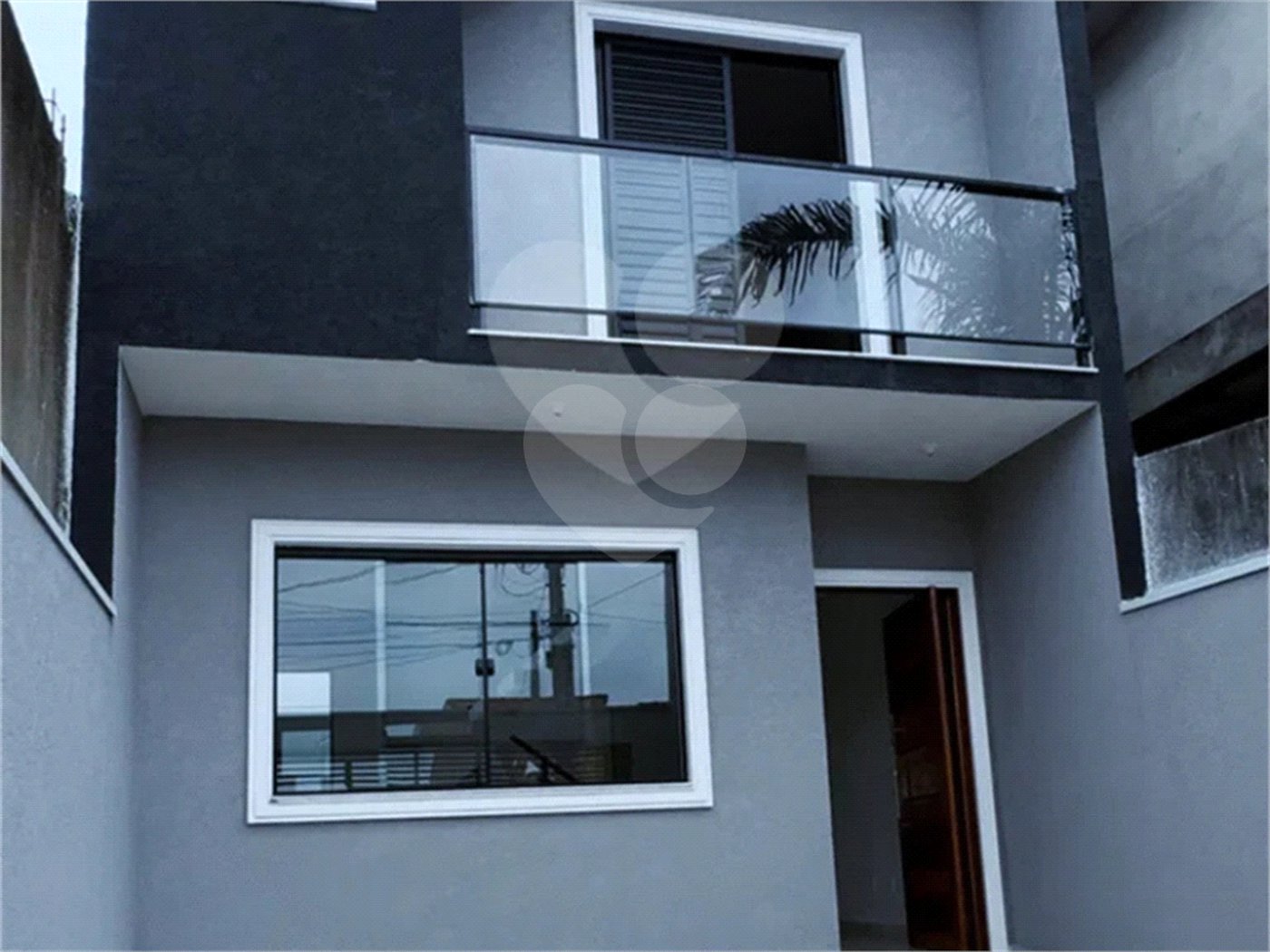 Sobrado à venda com 3 quartos, sendo 1 suíte,  em Jardim Cambuci, Mogi das Cruzes, SP
