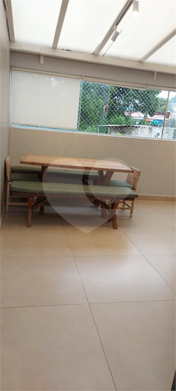 Casa à venda com 3 quartos, sendo 1 suíte, no condomínio Ville Resedá, São Paulo - SP