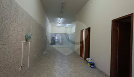 Sobrado à venda em Vila Nogueira, Diadema, SP