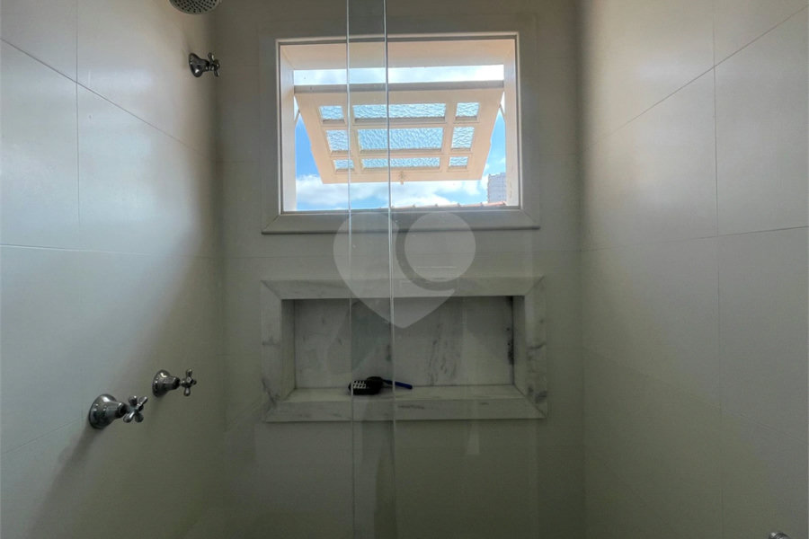 Casa à venda com 3 quartos, sendo 1 suíte, em Vila Ester (zona Norte), São Paulo, SP