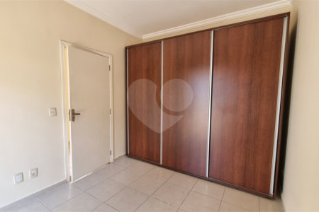 Casa à venda ou para alugar com 3 quartos, sendo 1 suíte,  no condomínio Residencial Villa dos Inglezes, Sorocaba - SP