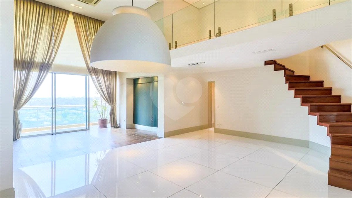 Apartamento à venda ou para alugar com 4 quartos, sendo 3 suítes, em Cidade Monções, São Paulo, SP