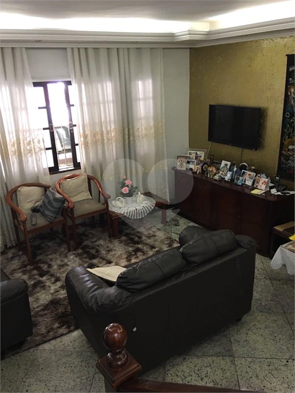 Sobrado à venda com 3 suítes em Vila Medeiros, São Paulo, SP