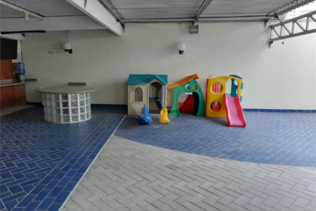 Apartamento à venda com 3 quartos, sendo 1 suíte,  no Centro, Mogi das Cruzes, SP