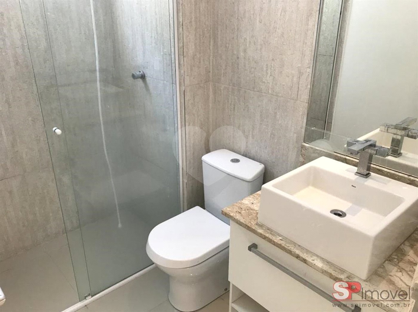 Sobrado à venda com 3 quartos, sendo 1 suíte, em Tremembé, São Paulo, SP