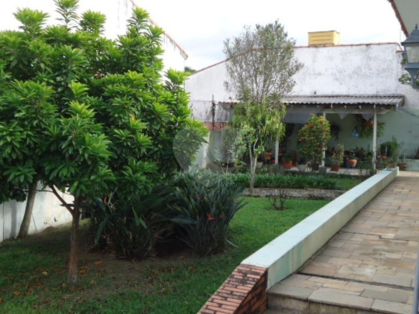 Casa Térrea à venda com 4 quartos, sendo 1 suíte,  em Jardim Peri, São Paulo, SP
