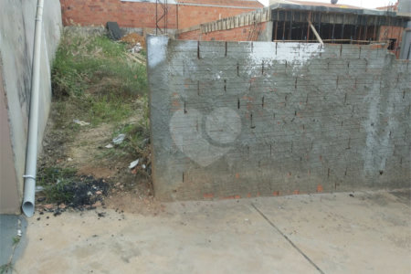 Terreno à venda no Centro, Elias Fausto, SP